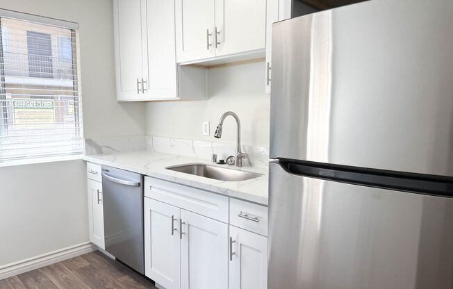 Winter Gardens | 1 & 2 Bedroom Apartments with Parking and Sparkling Pool!