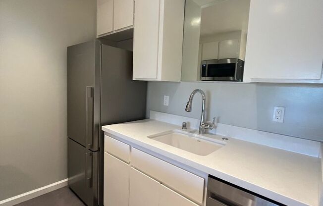 1 bed, 1 bath, 595 sqft, $2,995, Unit 313