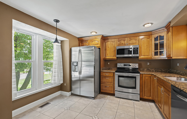 9515 QUARRY BRG CT