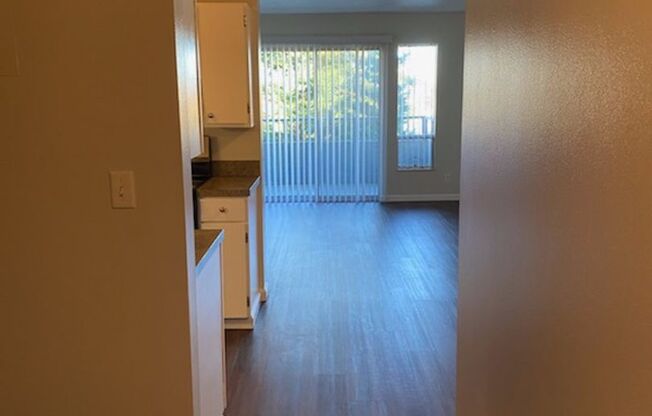 1 bed, 1 bath, 680 sqft, $1,600, Unit 307