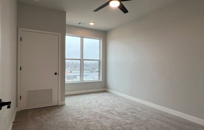 1 bed, 1 bath, 659 sqft, $1,490, Unit WR 305-304