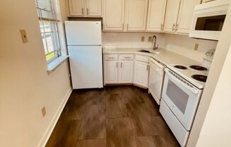 1 bed, 1 bath, $1,395, Unit H-3