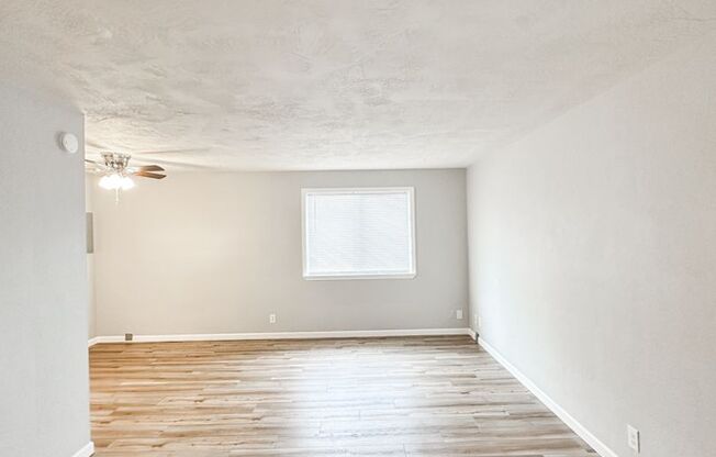 1 bed, 1 bath, 720 sqft, $1,000, Unit SC875