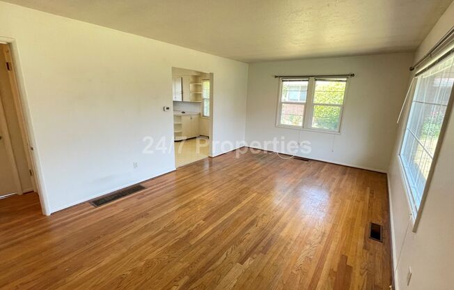 Cozy 2 BD | 1 BA Apartment w/ Full Basement + Laundry Hook-ups