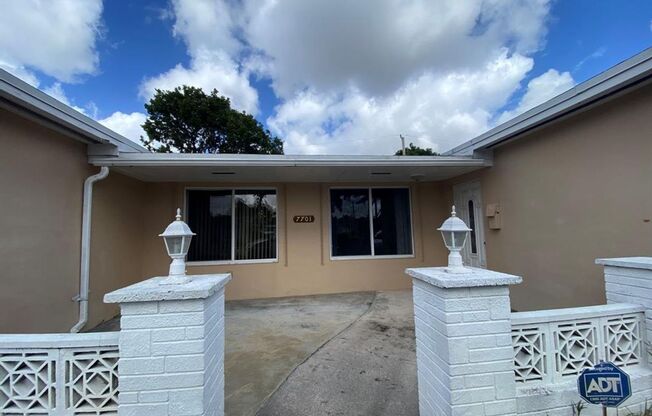 3 beds, 2 baths, $3,200