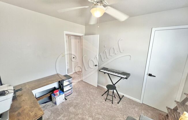 3 beds, 1 bath, $1,295