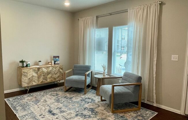 2 beds, 2 baths, $1,006, Unit 324