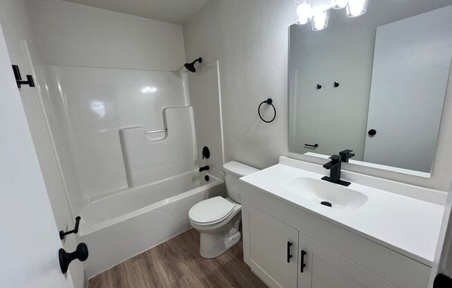 Center Luxe Apartments