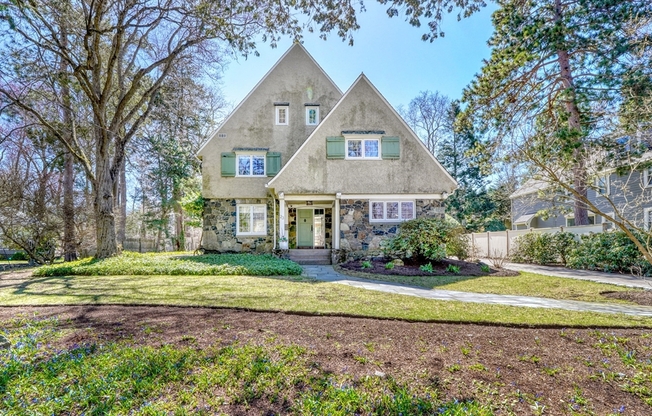 23 JEFFERSON RD