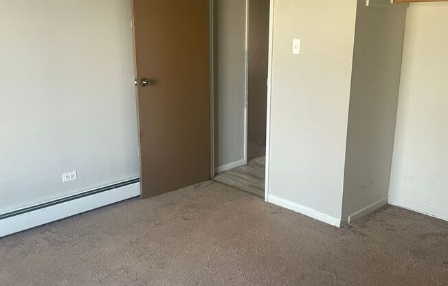 2 beds, 1 bath, 865 sqft, $1,480, Unit Building 7-3A