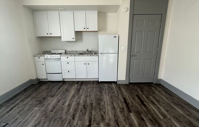 Lascelle Studio Suites