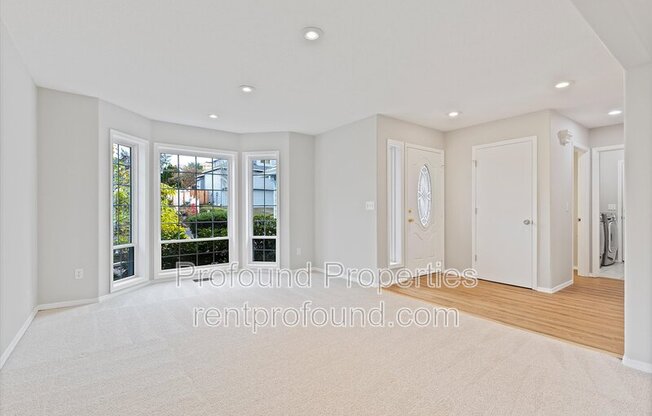 7533 SW APPLEGATE DR