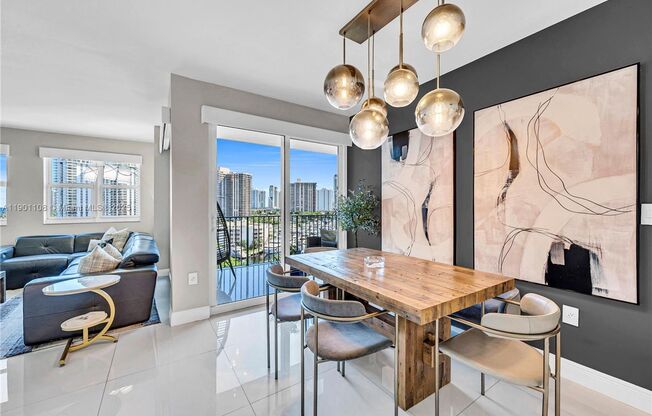 3 beds, 3 baths, $7,800, Unit APARTMENT 1003