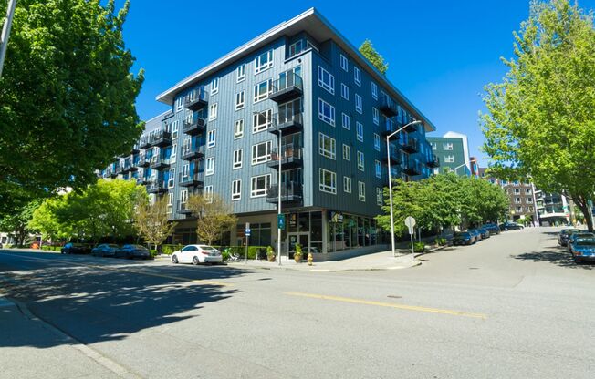 2Bd/2Ba Seattle Condo