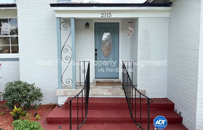 2115 TRAYMORE RD