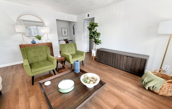 1 bed, 1 bath, 648 sqft, $900, Unit 1915-04