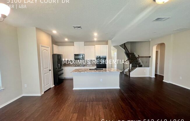 5100 LAZY CT DR