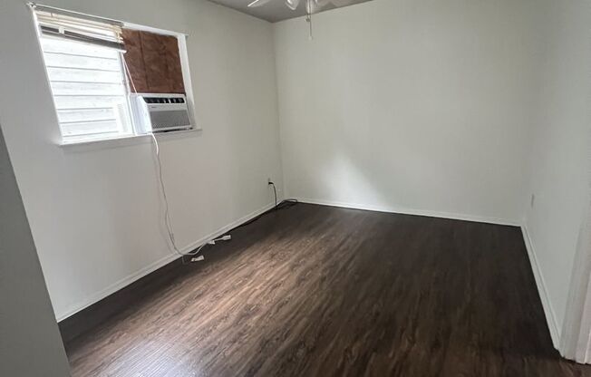 1 bed, 1 bath, 480 sqft, $825, Unit Unit 104