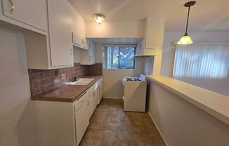 Studio, 1 bath, 470 sqft, $1,695, Unit 1