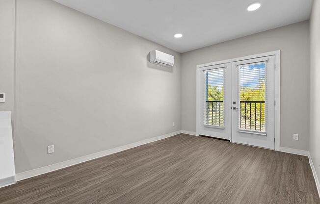 2 beds, 1 bath, $1,800, Unit D103