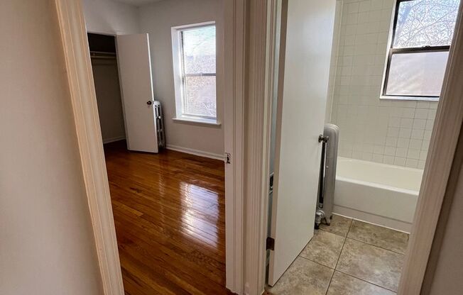 Monroe &amp; Lavergne 100-MASTER