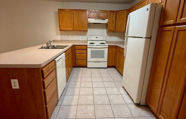 Single Story Gainesville Townhome with Garage
