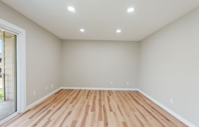 2 beds, 1 bath, 864 sqft, $1,395, Unit #20