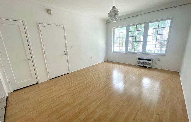 Studio, 1 bath, 500 sqft, $1,798, Unit 08