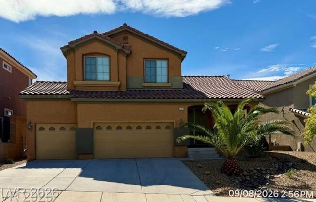 3-Bedroom Anthem Highlands Home with 3-Car Garage