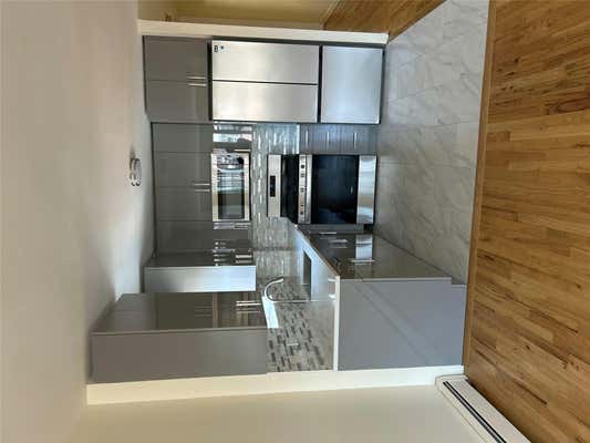 3 beds, 1 bath, 1,200 sqft, $2,900, Unit 3