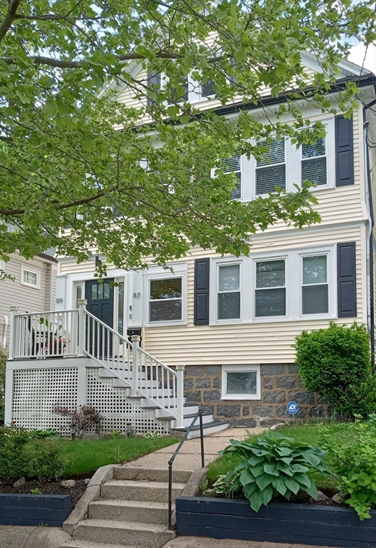 89 CODMAN HL AVE