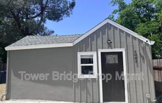 4042 1/2 43 ST