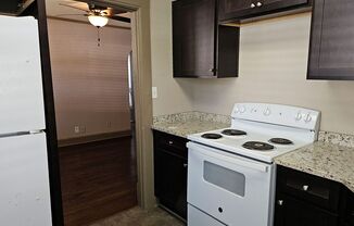 1 bed, 1 bath, 600 sqft, $995, Unit Unit 5