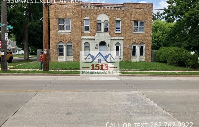 330 W Keefe Ave