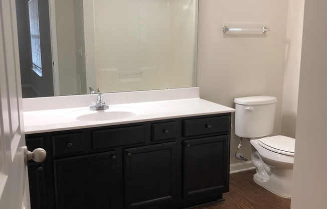 2 beds, 2 baths, 1,131 sqft, $1,425, Unit 2796-7