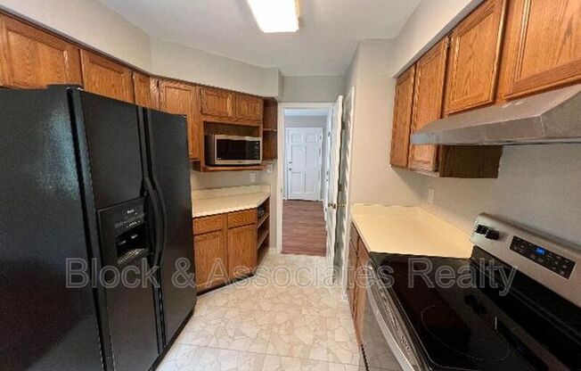10616 HUNT FARMS LN