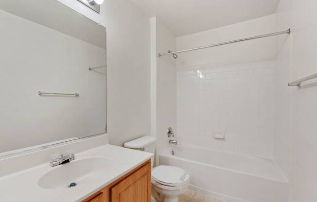 Bathroom With Bathtub at The Fields of Chantilly, Chantilly