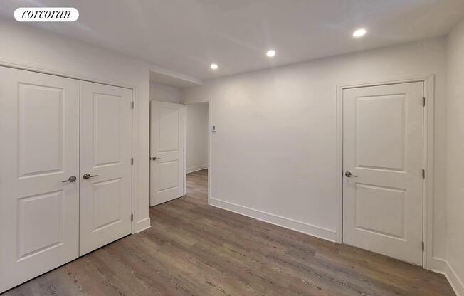 2 beds, 2 baths, 1,200 sqft, $7,500, Unit 11R