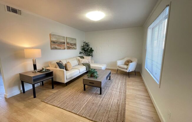 2 beds, 2 baths, 989 sqft, $1,699, Unit PEN-303A