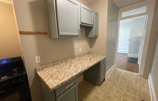 1 bed, 1 bath, $1,175, Unit 121A