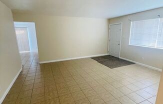 3 beds, 1 bath, 925 sqft, $1,445, Unit 5729001001CO