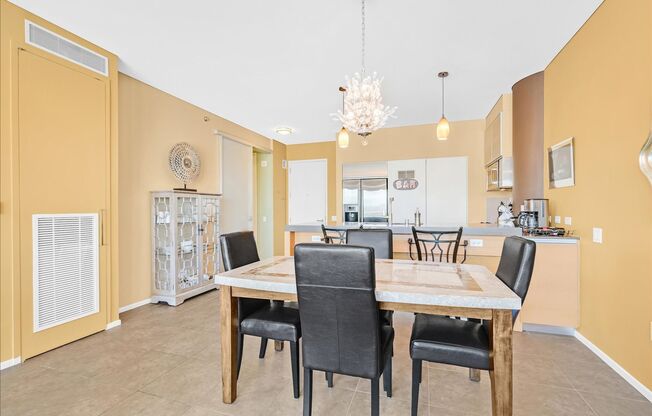 1 bed, 1 bath, $2,850