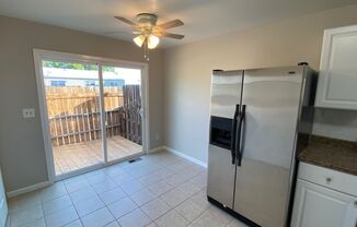 4 beds, 2 baths, $2,100, Unit UNIT # 73