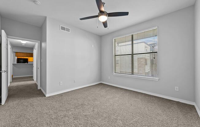 2 beds, 2 baths, 985 sqft, $1,600