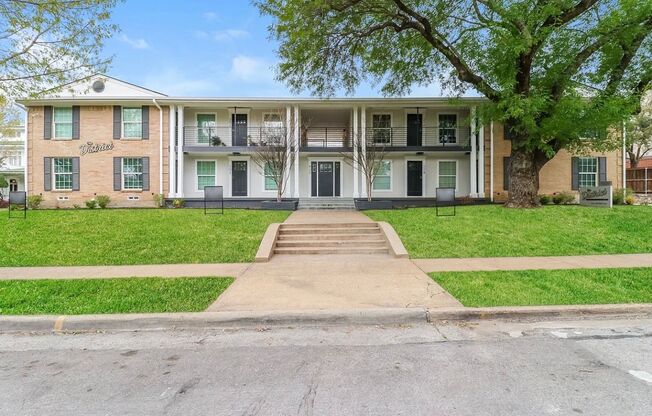 1 bed, 1 bath, 650 sqft, $1,145, Unit 214