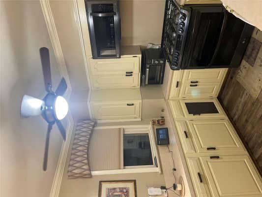 4 beds, 1 bath, 1,622 sqft, $3,500