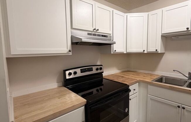 2 beds, 1 bath, 685 sqft, $1,250, Unit 111-203