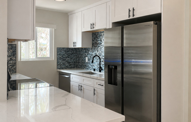 1 bed, 1 bath, 700 sqft, $2,195, Unit 2336-56
