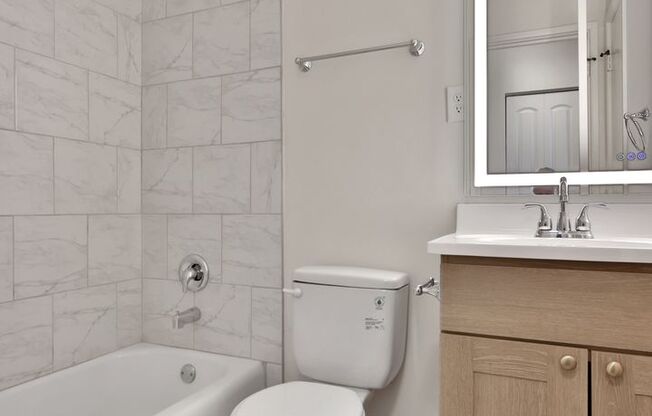 2 beds, 1 bath, $1,685, Unit 111