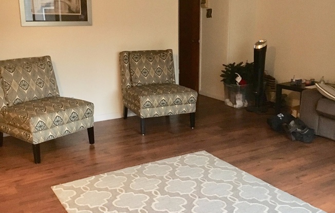 1 bed, 1 bath, $1,195, Unit 17